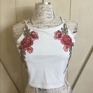 🌹🌹SHEIN Rosette Crop Top🌹🌹